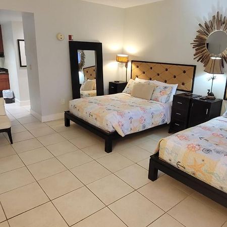Riverview, Studio 507, Beach Steps Away!+Pool+Wifi Ruskin Exterior photo